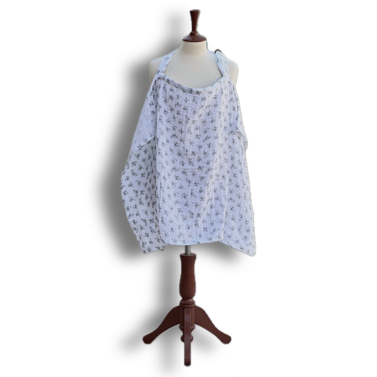 LEAFY GREEN NURSING COVER