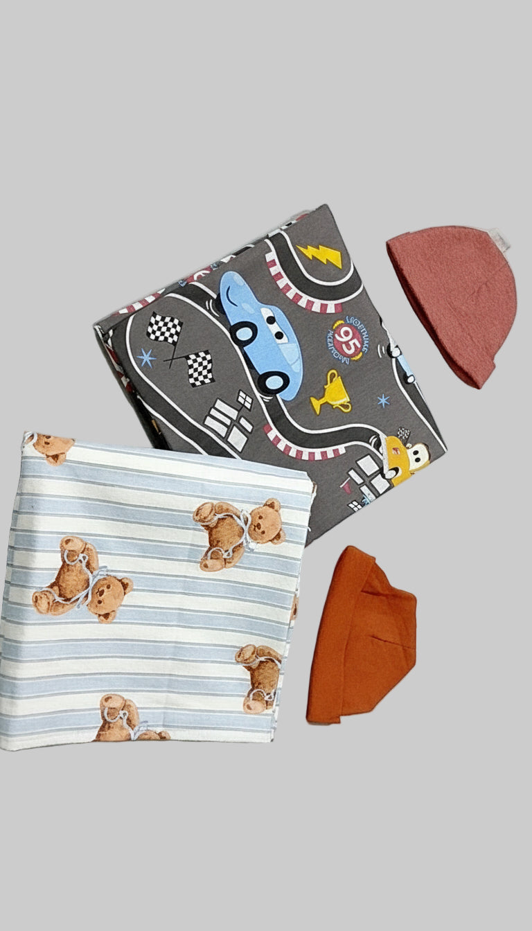 CARNIVAL FREINDS FLANNEL SWADDLE