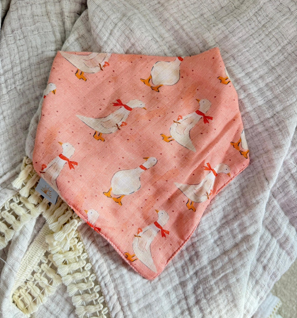 TINY QUACK MUSLIN SWADDLE MTM